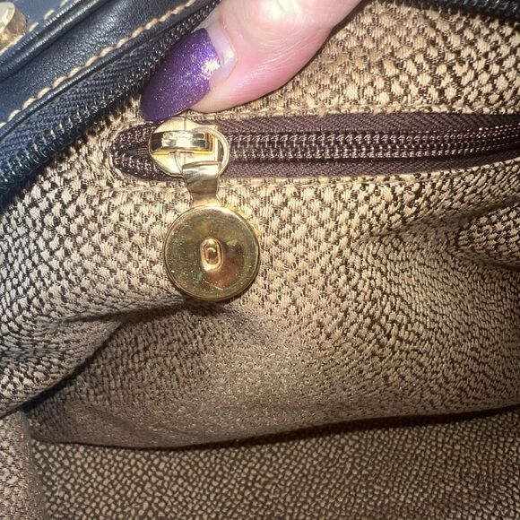 Borbonese Redwall Soft Leather Dome Bag - Picture 11 of 13